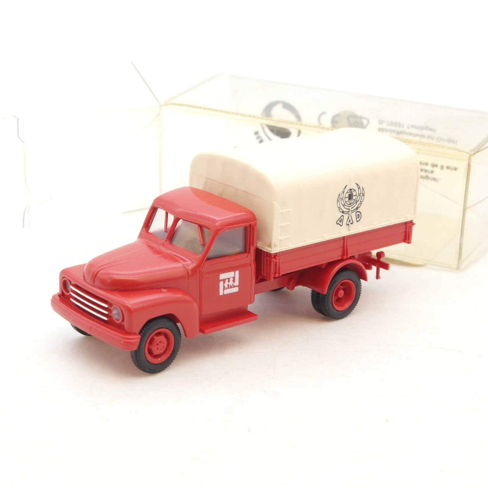 Brekina 1:87 Hanomag Friedensdorf International in OVP RG192