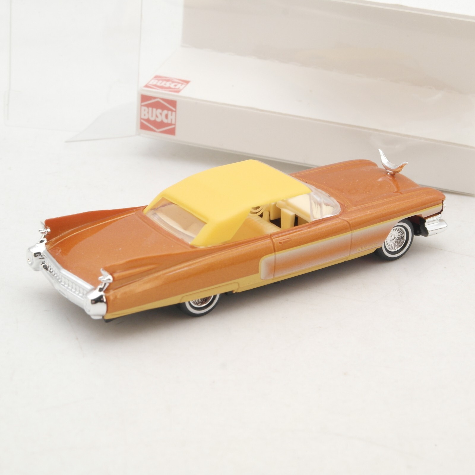 Busch 1:87 45113 Oilbaron Amerikanisches Cabrio mit Stierhörner in OVP RG9281 – Bild 3