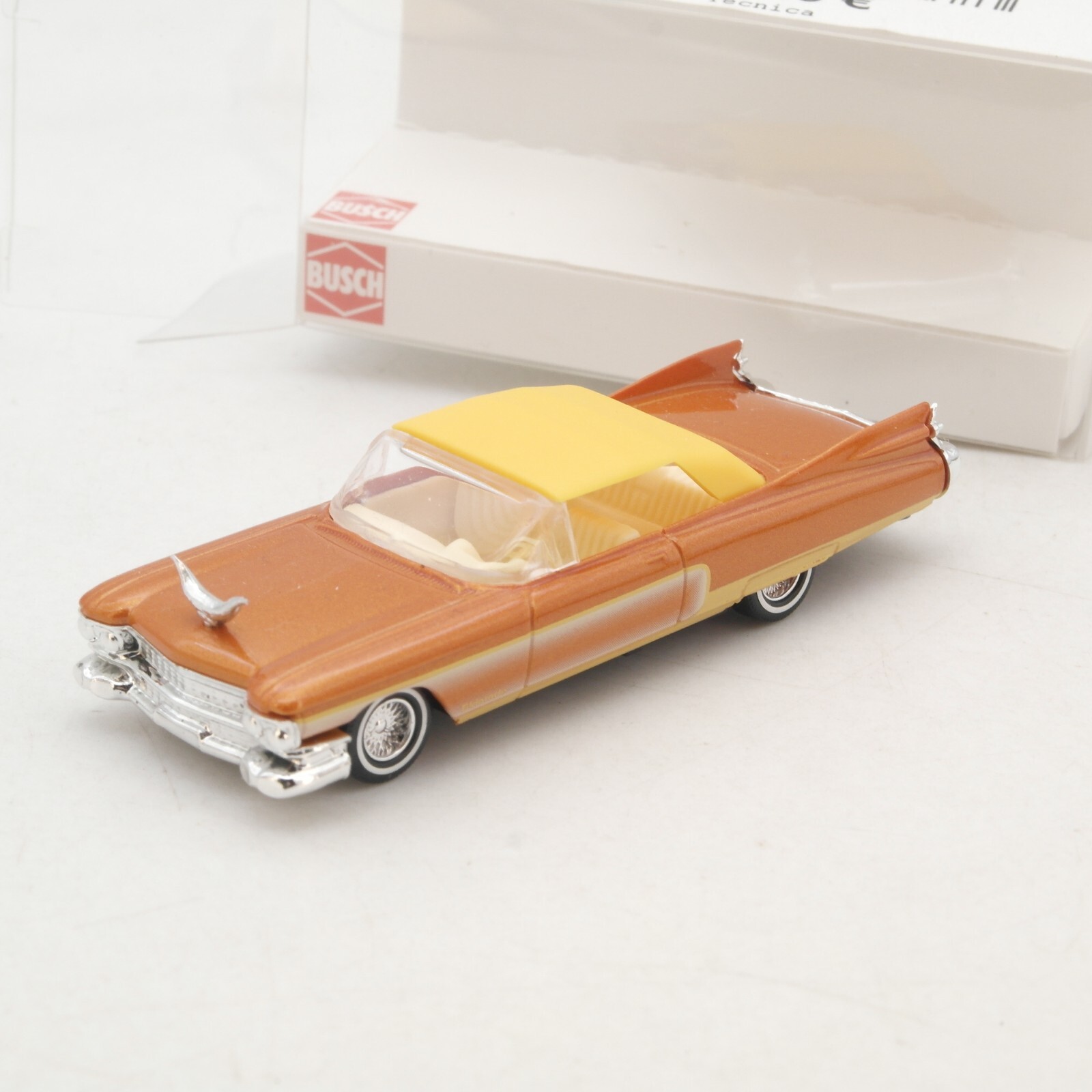 Busch 1:87 45113 Oilbaron Amerikanisches Cabrio mit Stierhörner in OVP RG9281