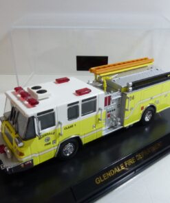 Code3 1:64 Glendale Pierce Quantum Pumper 24 - Lime (12756), in PC-Box EB5351