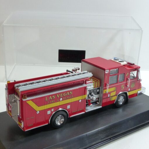 Code3 1:64 Las Vegas Fire Dep. Pierce Quantum Engine 5 (12750), in PC-Box EB5352 – Bild 3
