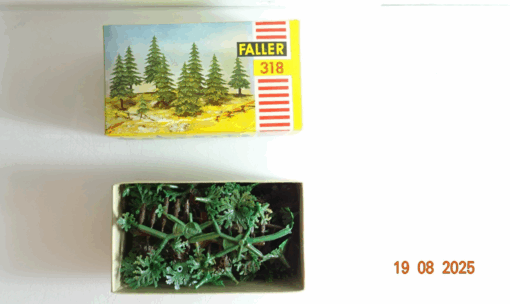 Faller H0 318 Tannenbäume Bausatz siehe Foto in OVP PK627