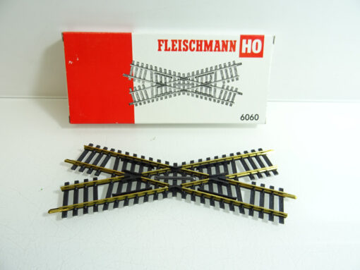 Fleischmann H0 6060 Kreuzung 30° siehe Foto in OVP CK1478