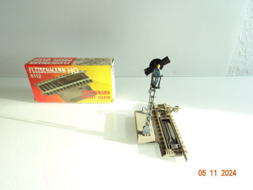 Fleischmann H0 6112 elektr. Entkuppler mit Abdrücksignal siehe Foto CK3780 – Bild 3