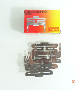 Fleischmann H0 6596 Signal-Befestigungsplatten siehe Foto in OVP CK3011
