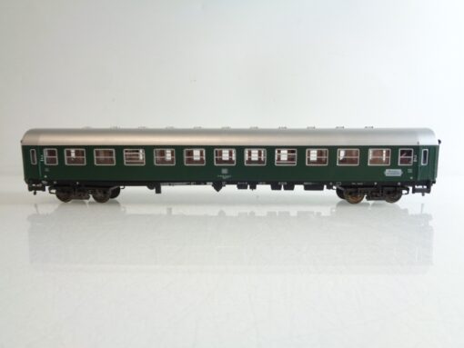 Fleischmann H0 Personenwagen 2.Kl. der DB BH760 o. – Bild 3