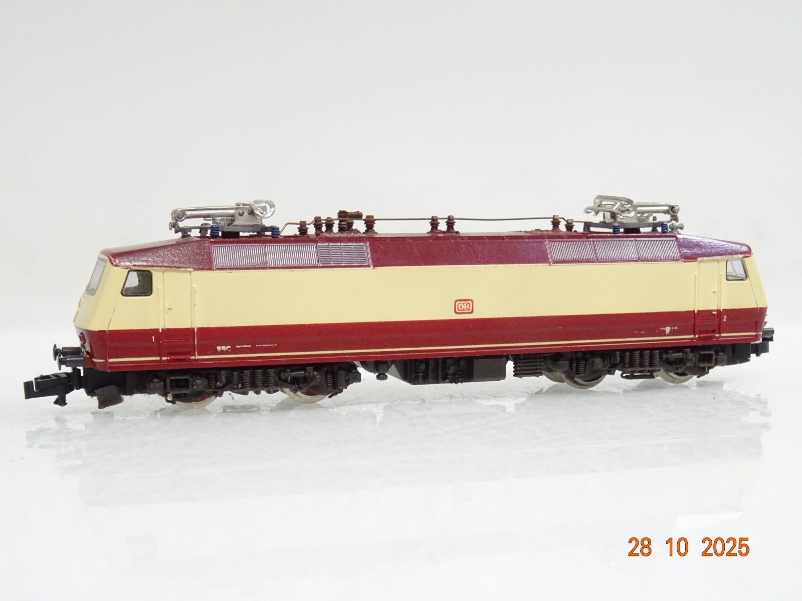 Fleischmann N 7350 E-Lok BR 120 002-1 der DB JL3897 o. – Bild 4