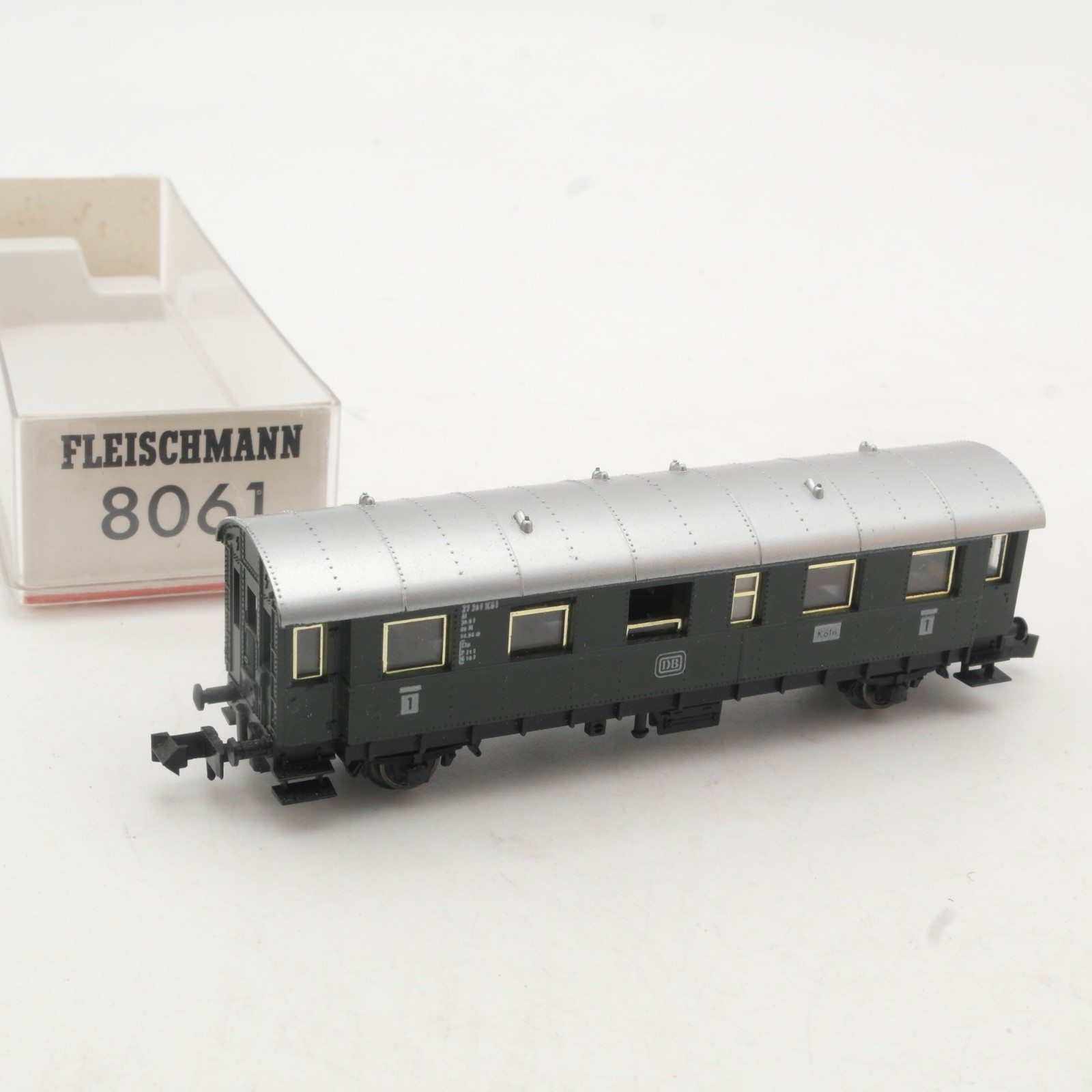 Fleischmann N 8061 Personenwagen 1.Klasse der DB, siehe Foto in OVP RR4423 – Bild 3