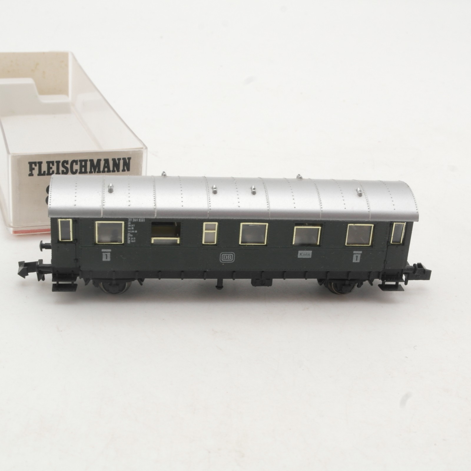 Fleischmann N 8061 Personenwagen 1.Klasse der DB, siehe Foto in OVP RR4423 – Bild 4