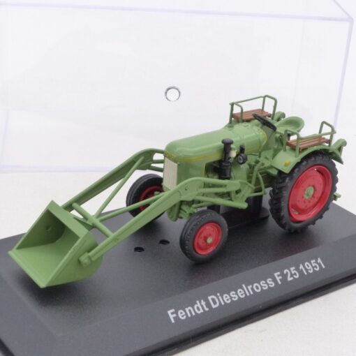 Hachette 1:43 Fendt Dieselross F 25 1951 Traktor in PC-Box EX4077