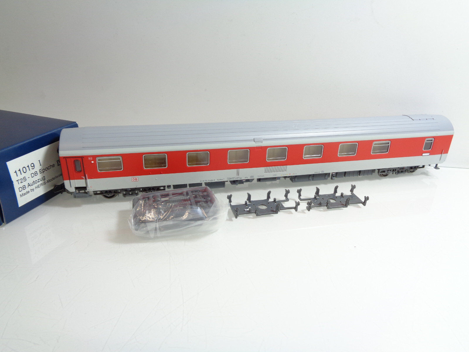 Heris H0 11019 Autozug T2S Epoche IV der DB in OVP JD6587