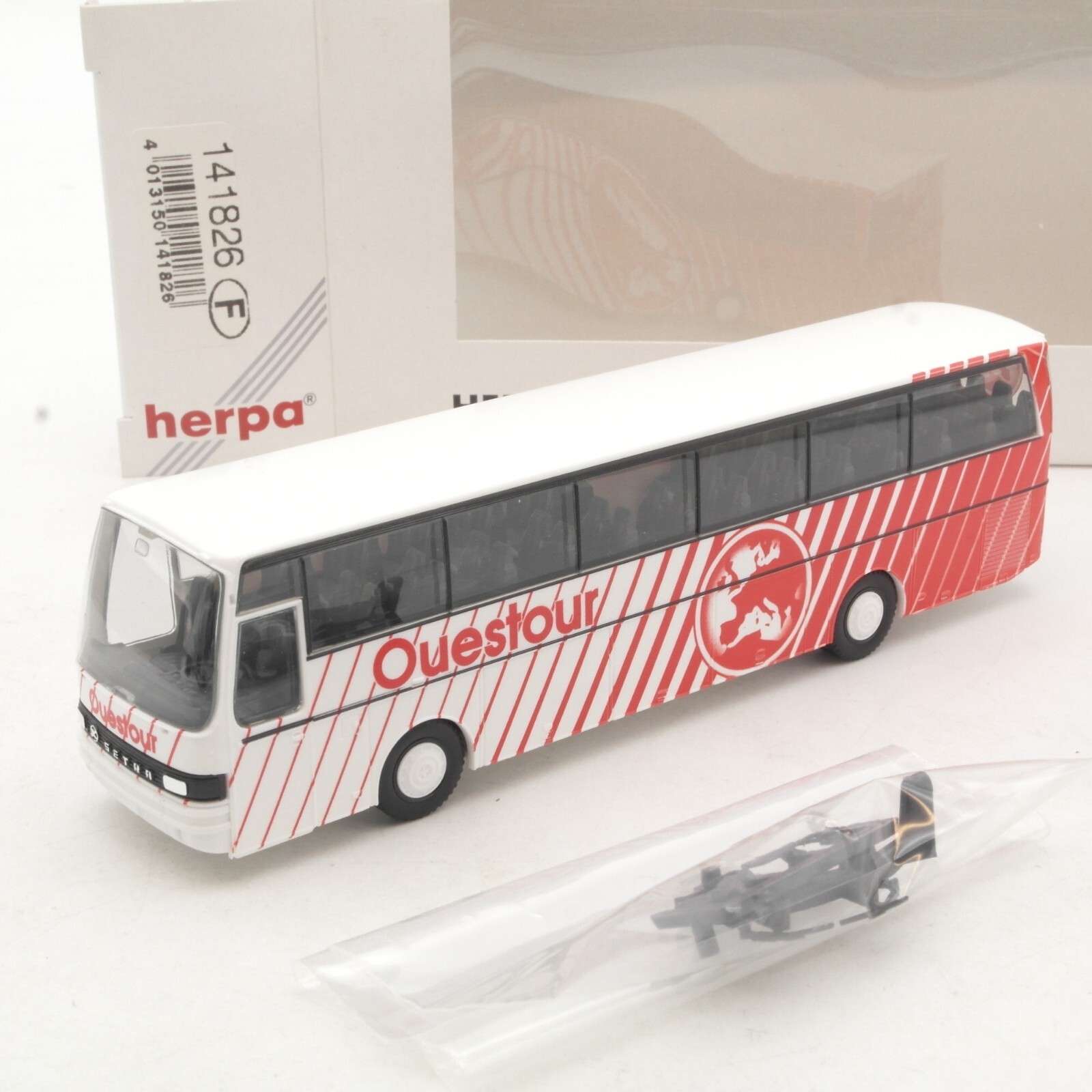 Herpa 1:87 141826 Setra S 215 HD Reisebus Ouestour in OVP RA8817