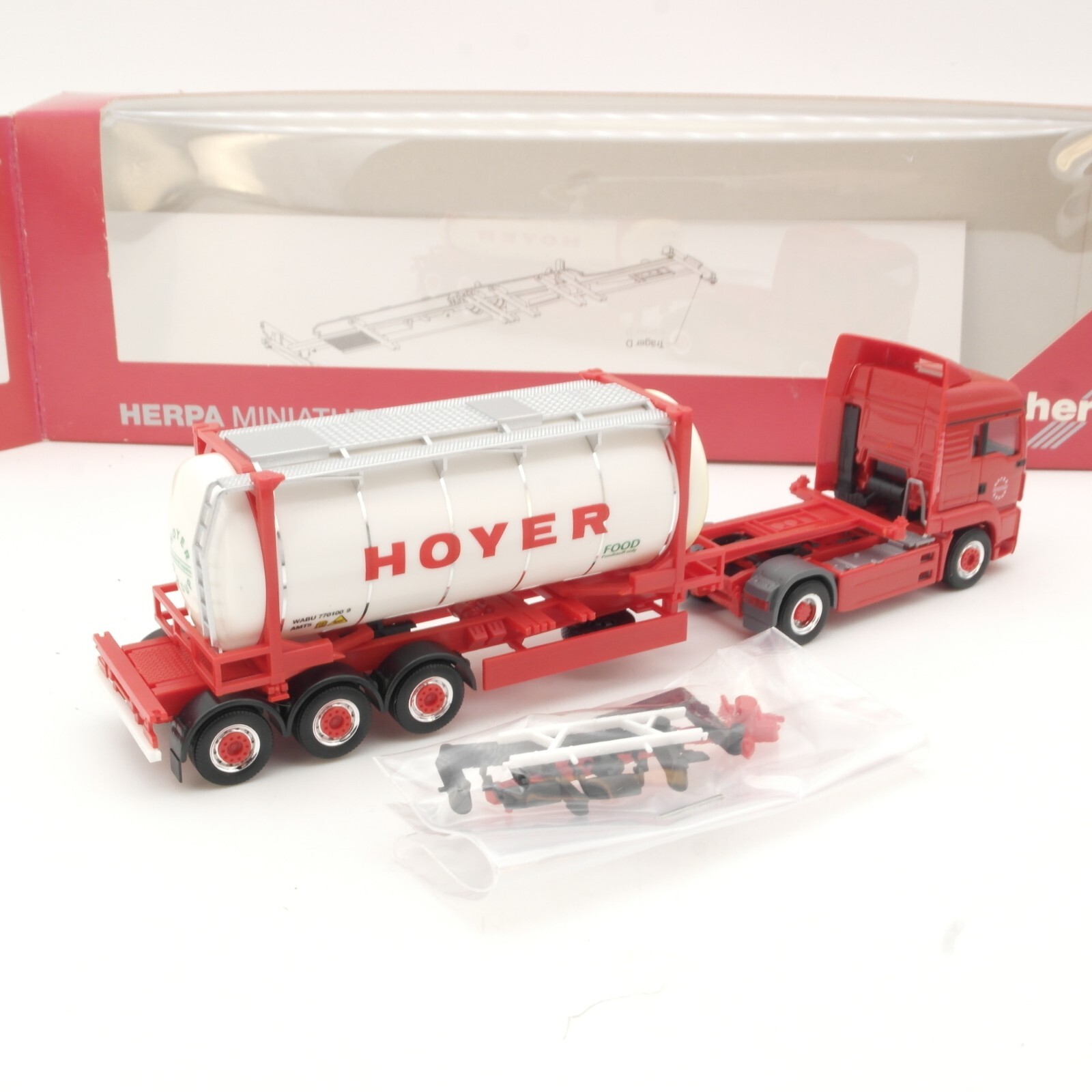Herpa 1:87 156158 MAN TGS LX Tank-Sattelzug Hoyer in OVP QR7558 – Bild 3