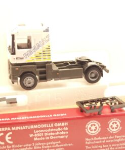 Herpa 1:87 Renault Zugmaschine "RENAULT" in EVP ER4550