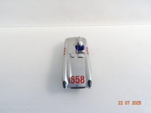 Hornby Mercedes Benz 300SLR siehe Foto CK9879 o.