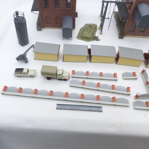 Kibri H0 Fabrikanlage mit Zubehör aus Anlagenrückbau siehe Bilder o. EX5818 – Bild 14