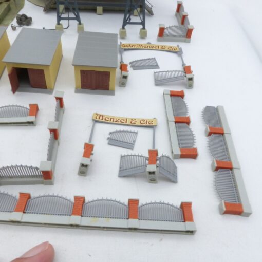 Kibri H0 Fabrikanlage mit Zubehör aus Anlagenrückbau siehe Bilder o. EX5818 – Bild 5