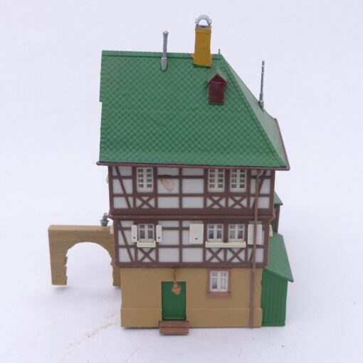 Kibri H0 Fachwerkhaus mit Torbogen aus Anlagenrückbau siehe Bilder o. EX5625