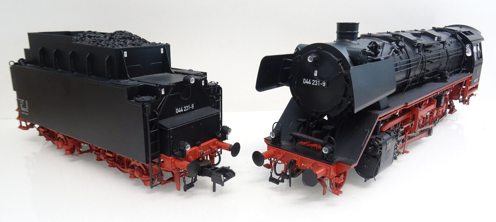 Kiss Spur 1 230142 Dampflok BR 044 231-9 der DB Digital Sound in OVP MG5 – Bild 9