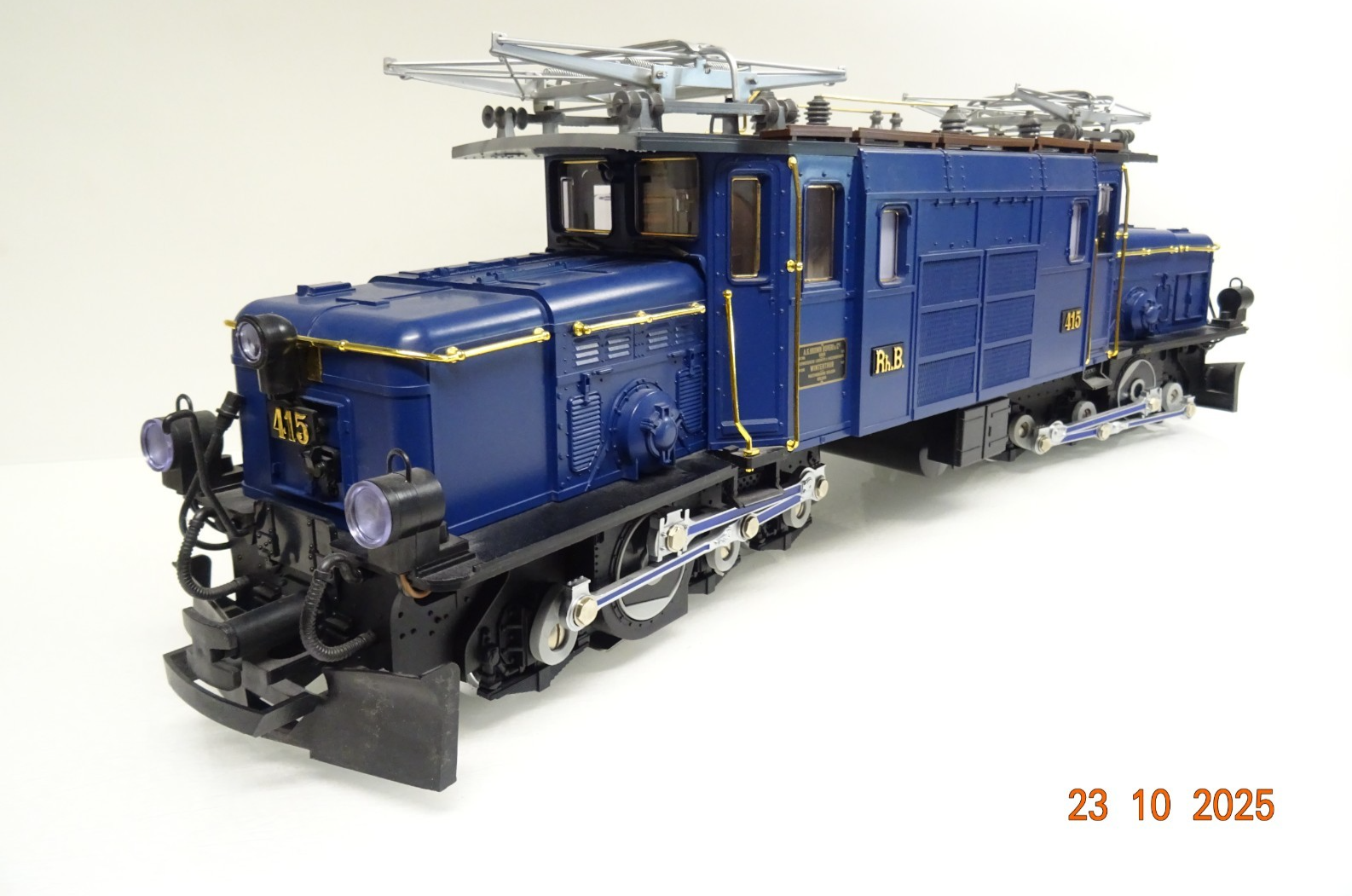 LGB Spur G 24402 Schweiz E-Lok Ge 6/6 Krokodil blau der RhB Sound in OVP JL3801 – Bild 4