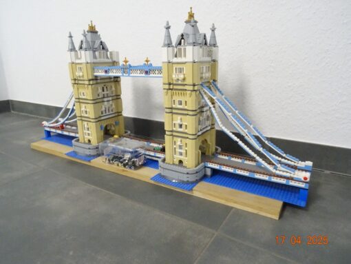 Lego 10214 Creator Expert Fertigmodell Tower Bridge mit OVP JL202