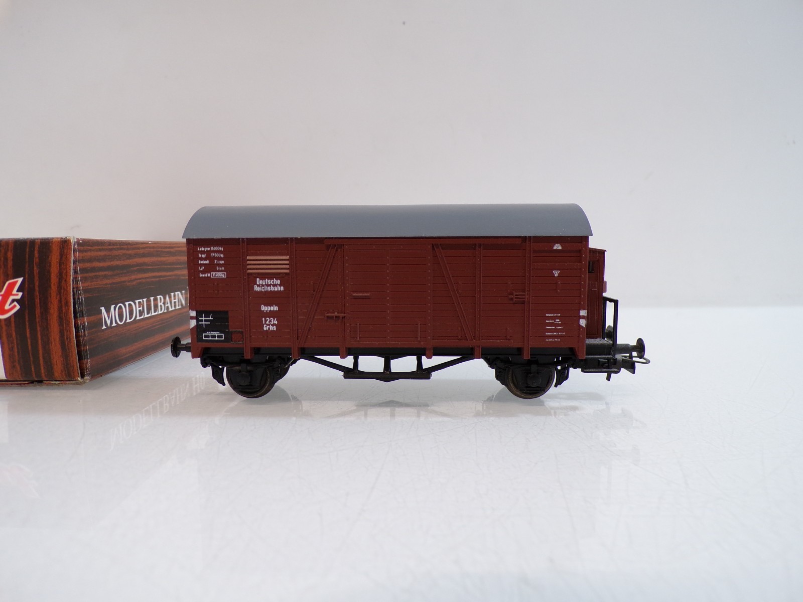 Liliput H0 25307 gedeckter Güterwagen mit Bremserhaus der DR in OVP BH1769 – Bild 3