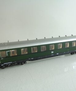 Liliput H0 AC Personenwagen 2. Klasse 17459 Nür der DB RR4426 o.