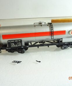 Liliput H0 Kesselwagen 077 5 001-8 Esso der ÖBB in EVP RR3763