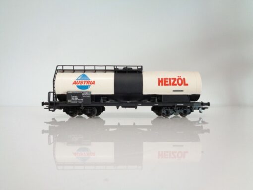 Liliput H0 L222505 4achs. Güterwagen Tankwagen Heizöl der ÖBB in OVP NF222 – Bild 3