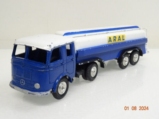 Märklin 1:43 8032 DieCast Treibstoff-Tankwagen ARAL in OVP LE4703 – Bild 3