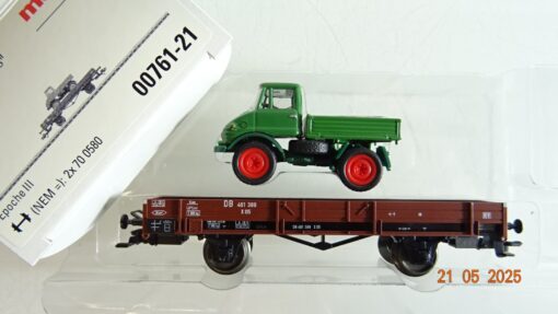 Märklin H0 00761-21 Niederbordwagen mit Ladung Unimog der DB in OVP PR7920