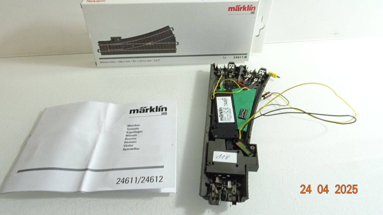 Märklin H0 24611 Weiche links Antrieb u. Decoder siehe Foto in OVP CK7738 – Bild 3