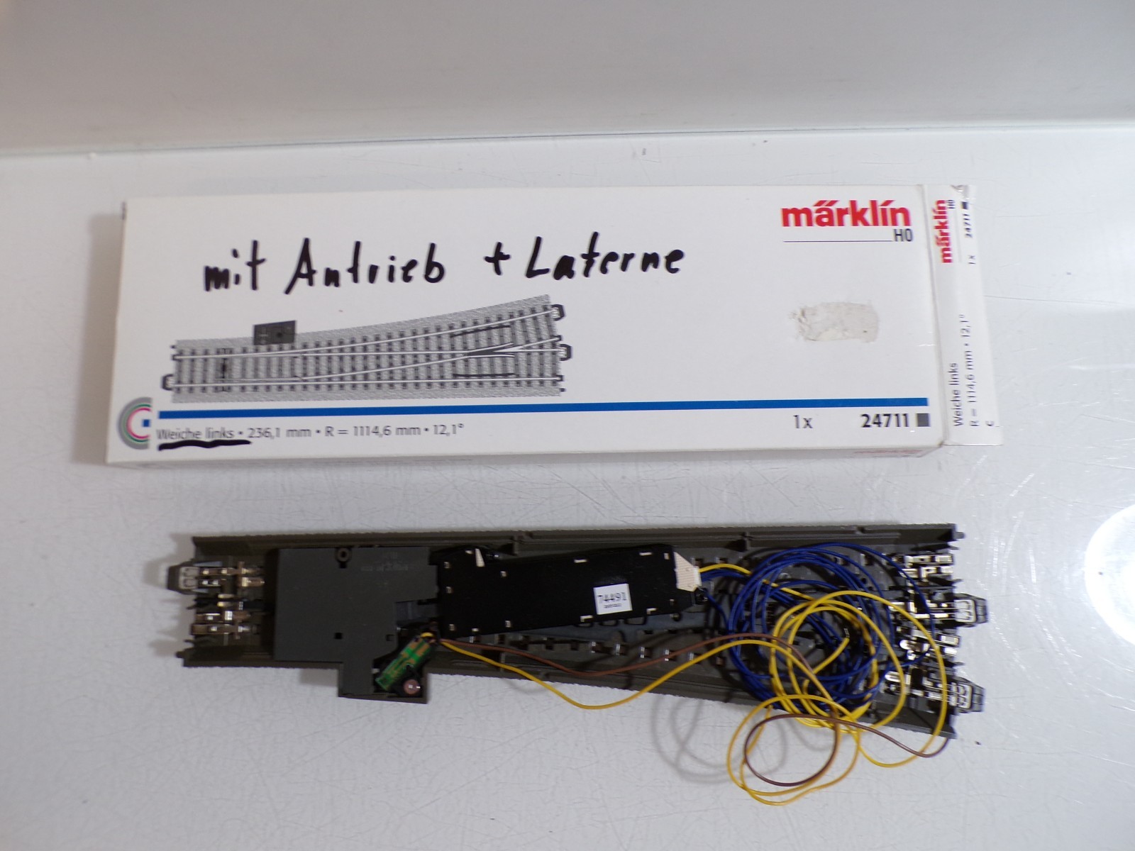 Märklin H0 24711 schlanke Weiche links mit Antrieb siehe Foto in OVP PK2967 – Bild 3