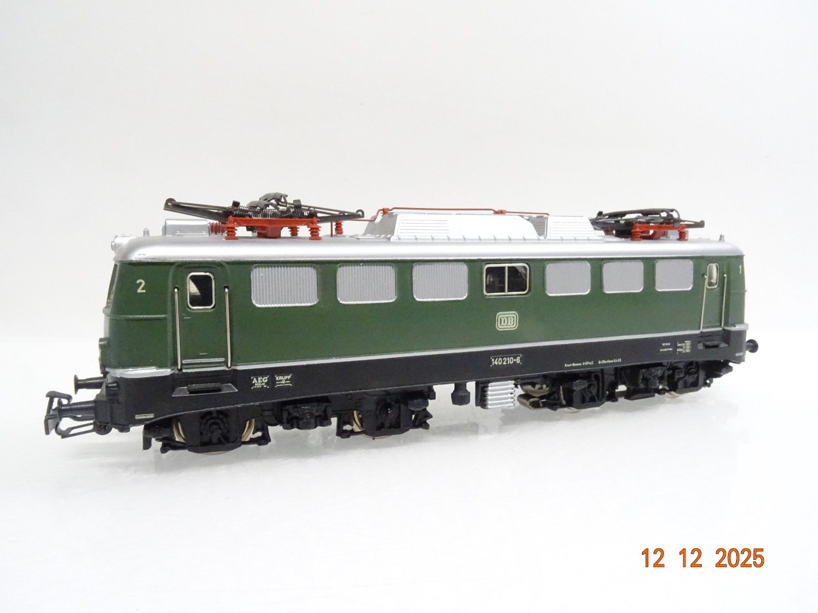 Märklin H0 3040 E-Lok BR 140 210-6 der DB in EVP JL5061 – Bild 4