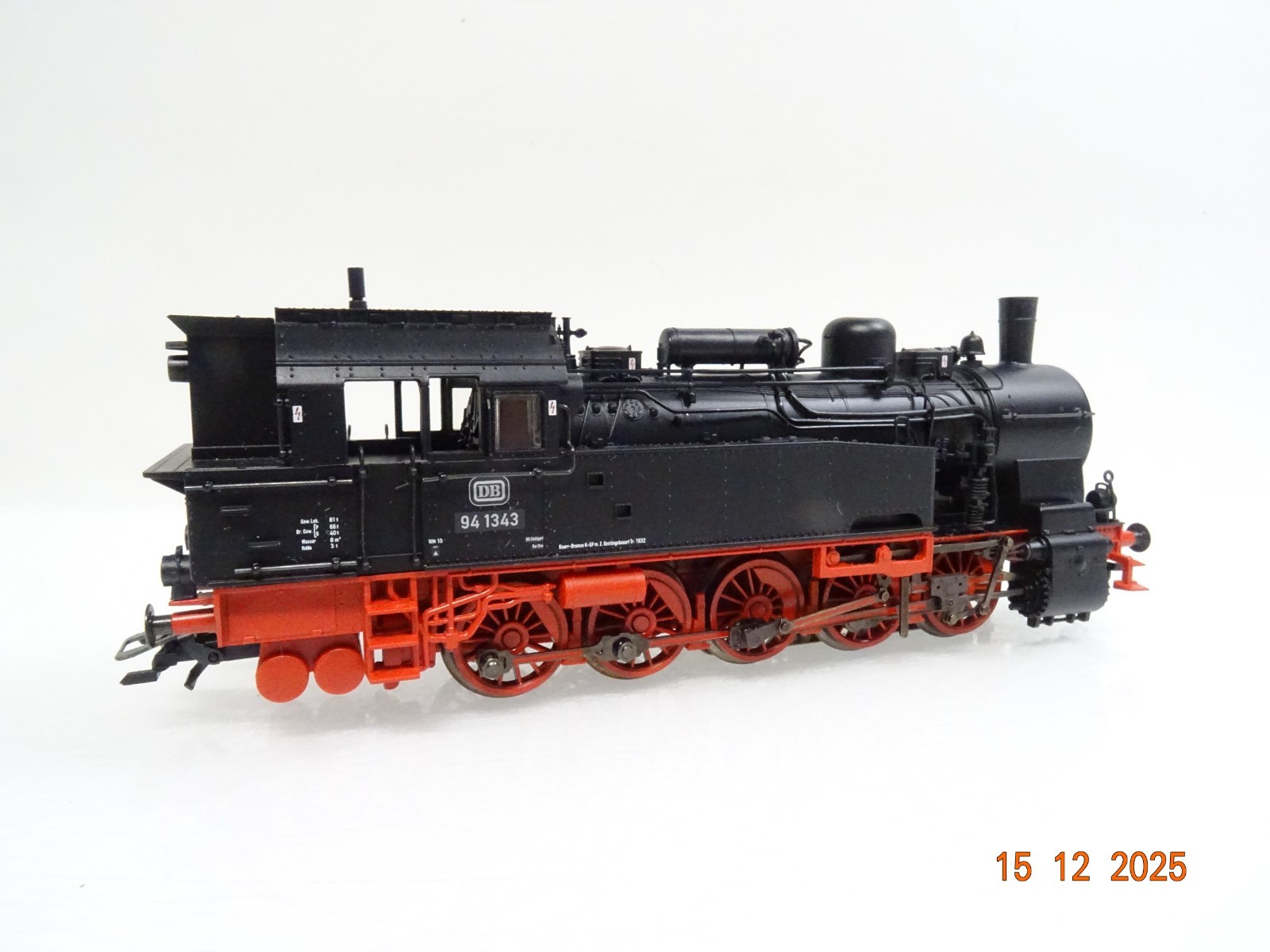 Märklin H0 37160 Dampflok BR 94 1343 der DB Sound Mfx in OVP JL5076 – Bild 3