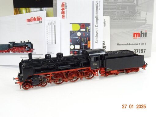 Märklin H0 37197 Museums - Dampflok BR 017 008 der DRG Mfx Sound in OVP LE8583