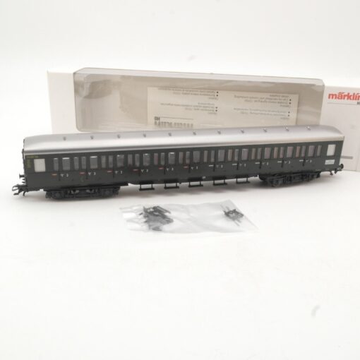 Märklin H0 43110 Personenwagen Abteilwagen 3. Klasse der DB in OVP QR8527