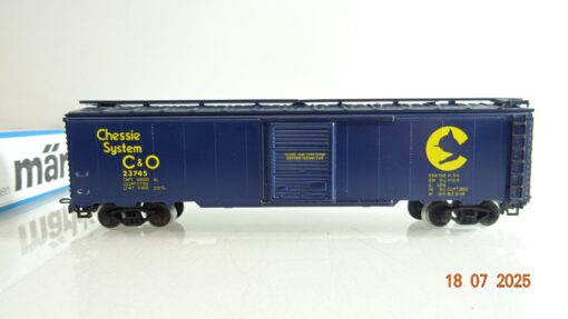 Märklin H0 4564 US gedeckter Güterwagen Chessie System in OVP PR9088 – Bild 3