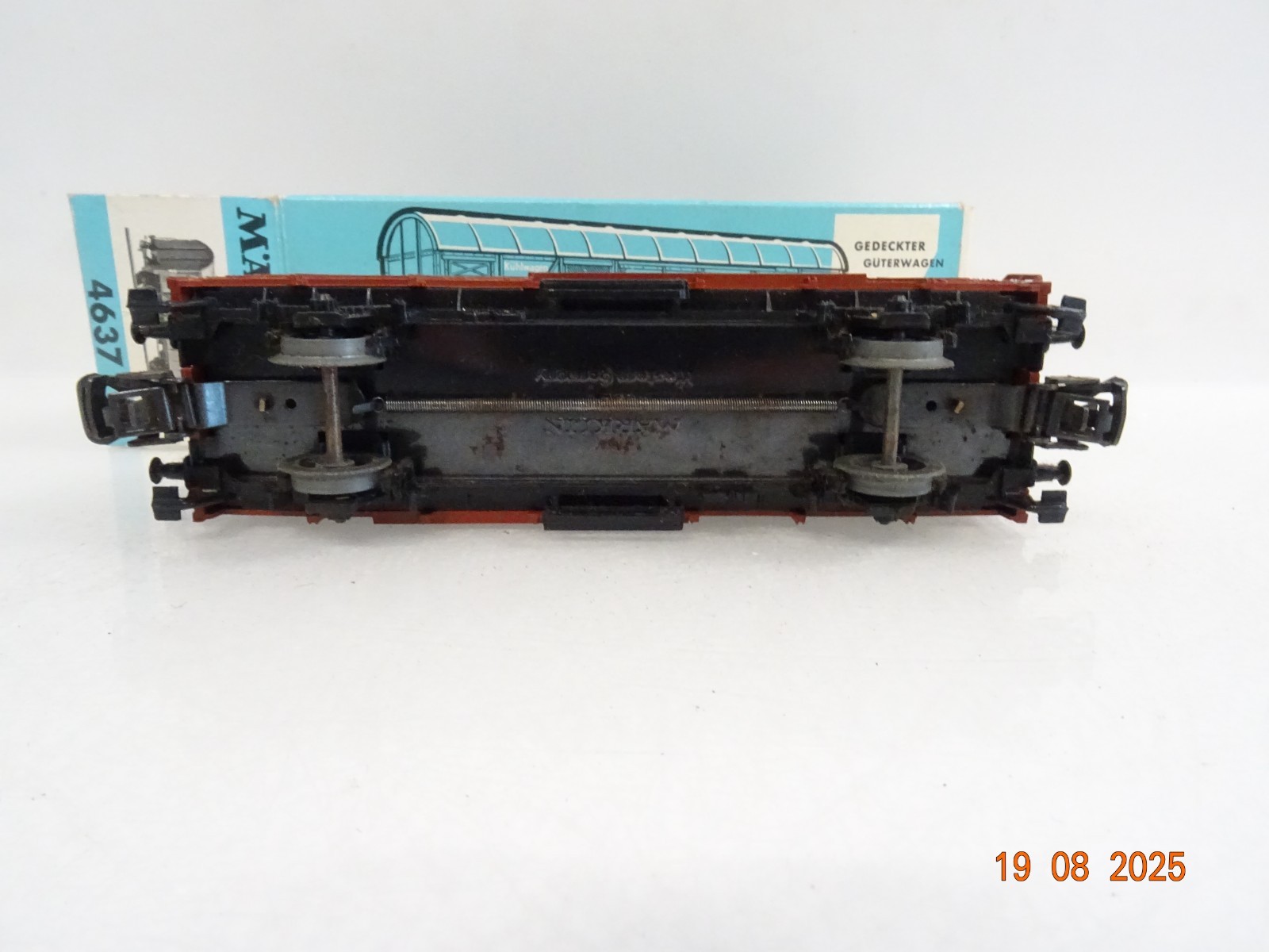 Märklin H0 4637 gedeckter Güterwagen Bananen, siehe Foto in OVP RR3090 – Bild 5