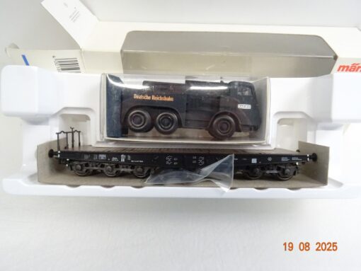 Märklin H0 4866 Schwerlast Flachwagen mit Kaelbe Zugmaschine in OVP RR3046