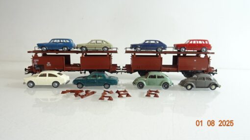 Märklin H0 64123 Autotransportwagen mit 8 PKW´s der DB PR9376 o.