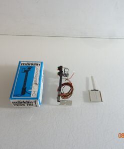 Märklin H0 7236 K/M-Gleis Licht-Vorsignal siehe Foto in OVP PK1333