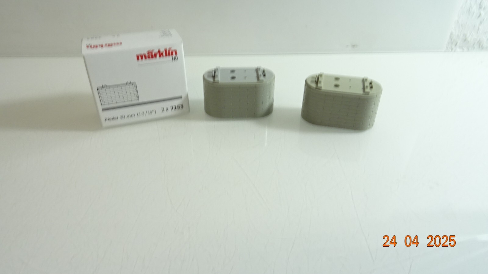 Märklin H0 7253 Pfeiler 2 St. siehe Foto in OVP CK7730