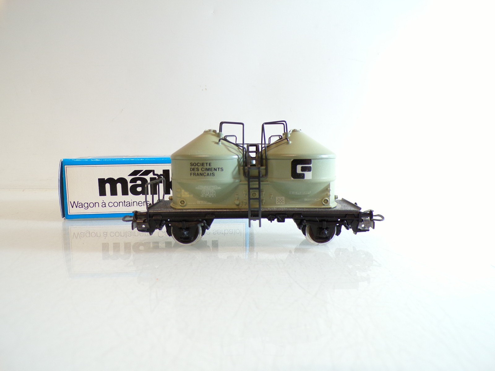 Märklin H0 Behälterwagen Societe des ciments francais der SNCF in EVP BH1442 – Bild 3