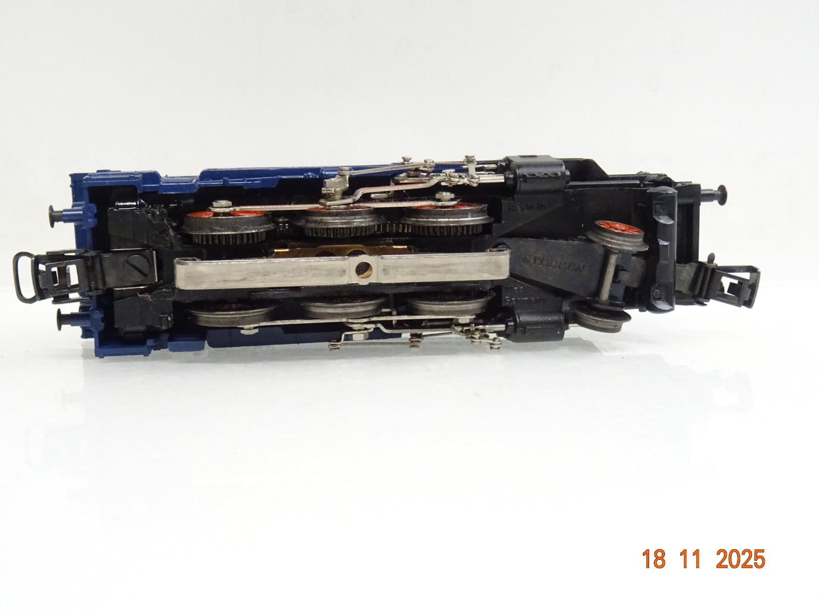 Märklin H0 aus 29185 Dampflok BR 81 002 der DB Delta Digital JL4667 o. – Bild 4