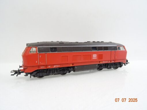 Märklin H0 aus 29425 Diesellok BR 216 050-5 der DB Delta Digital JL1241 o.