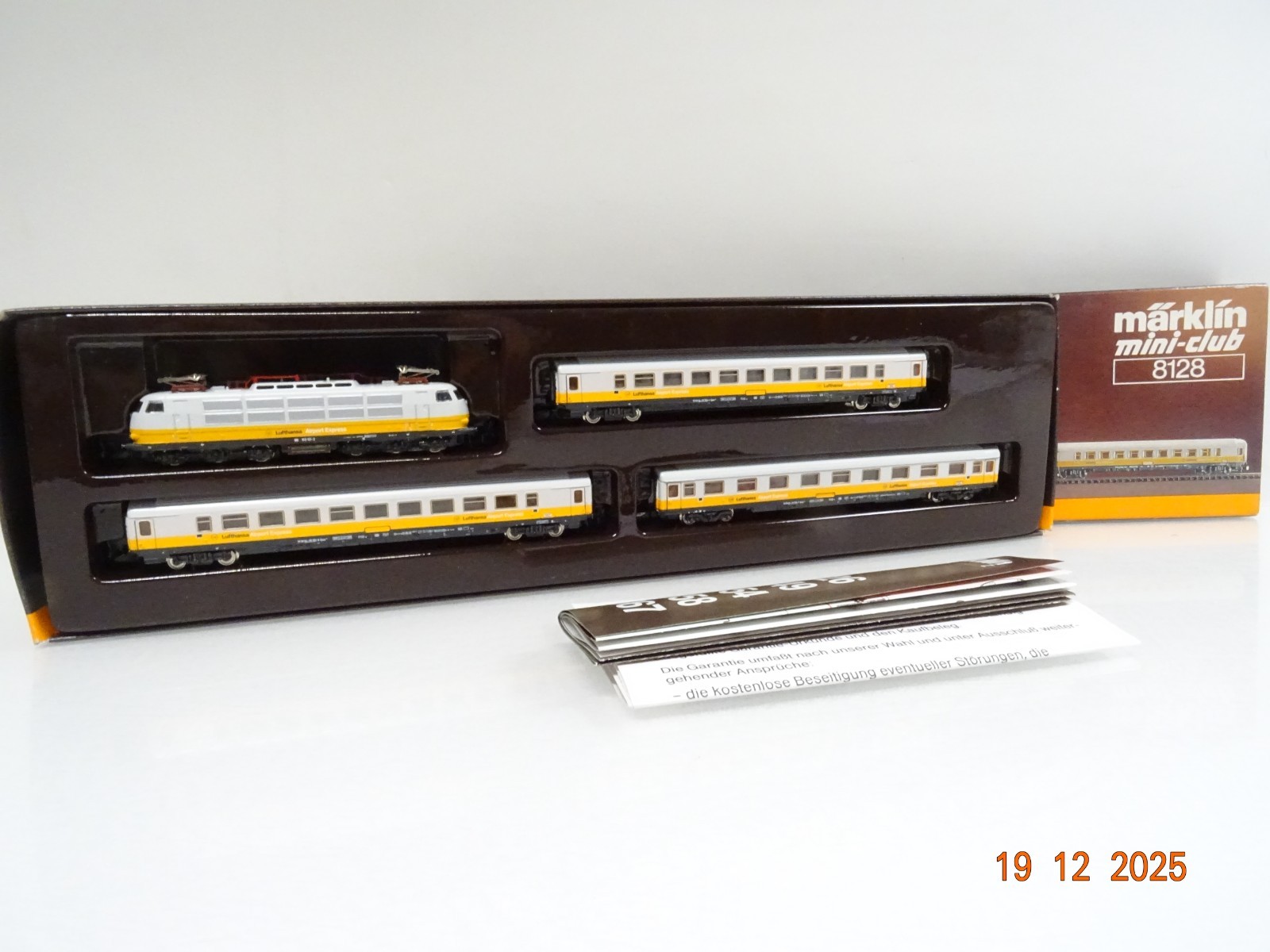 Märklin Mini-Club Z 8128 Lufthansa-Airport-Express 4tlg. in OVP JL5234