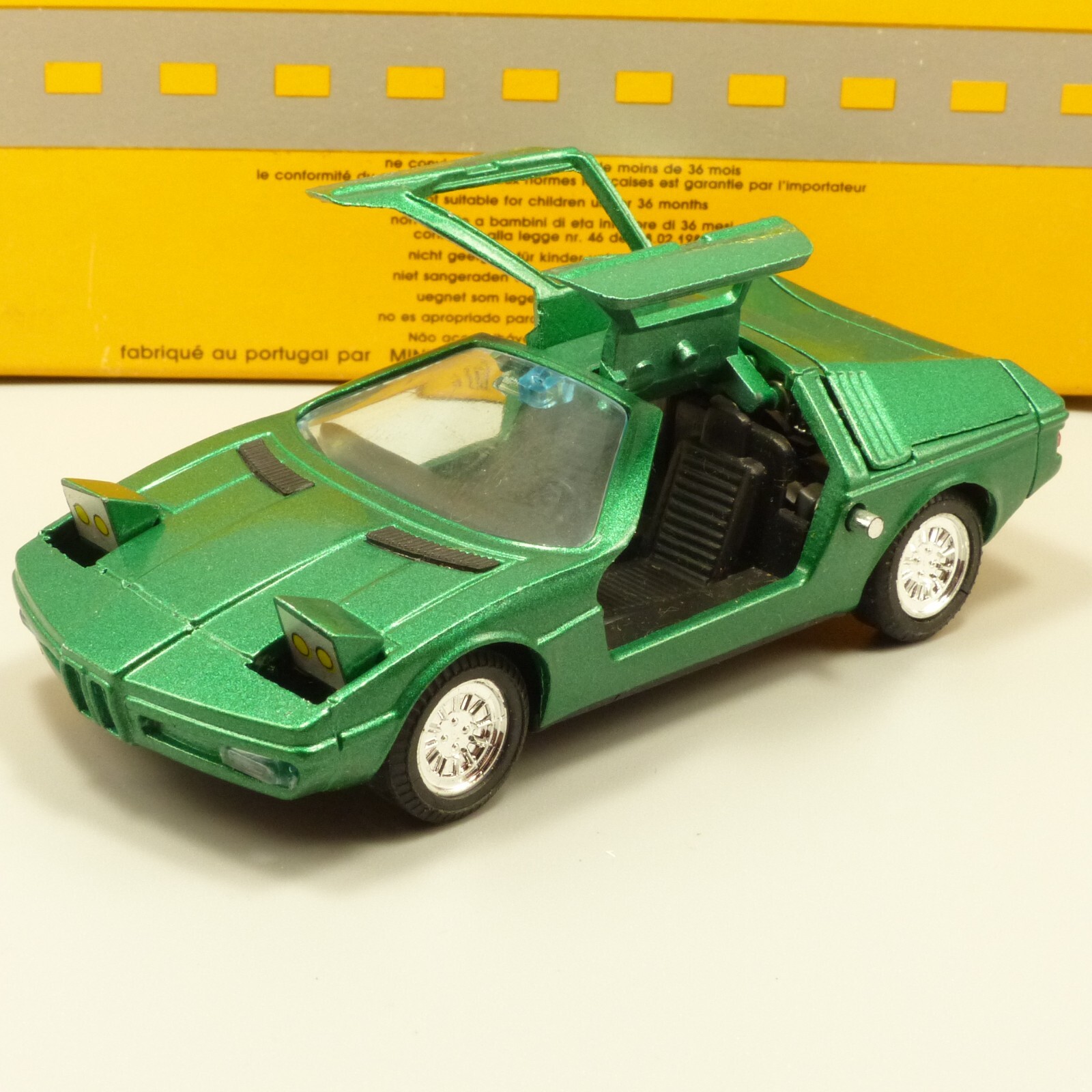 Marushin 1:43 BMW Turbo 2000 grün/metallic in EVP EX4320 – Bild 3