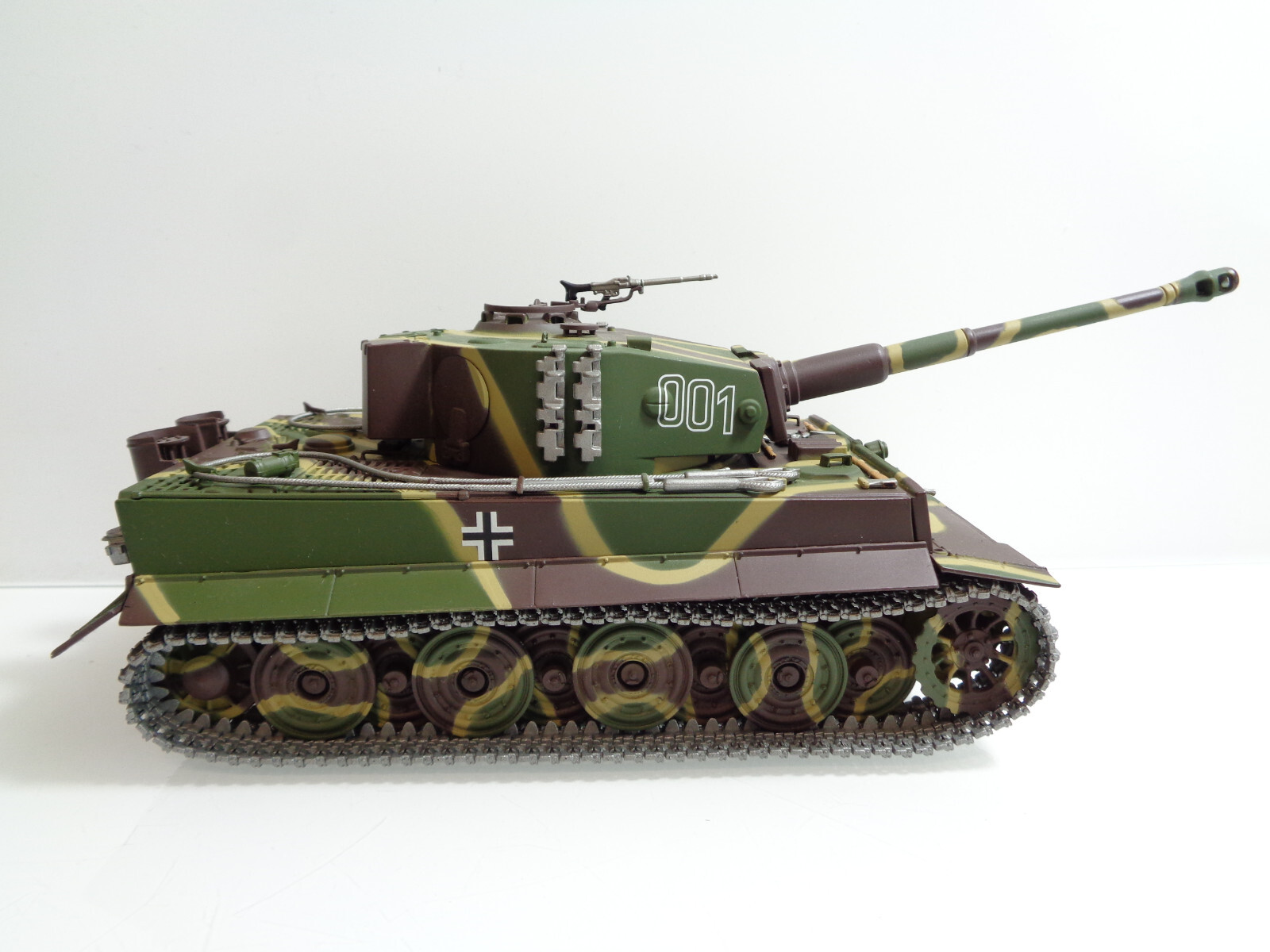 Minichamps 1:35 350 010001 Panzerkampfwagen VI Tiger I France 1944 in OVP JD1802 – Bild 3