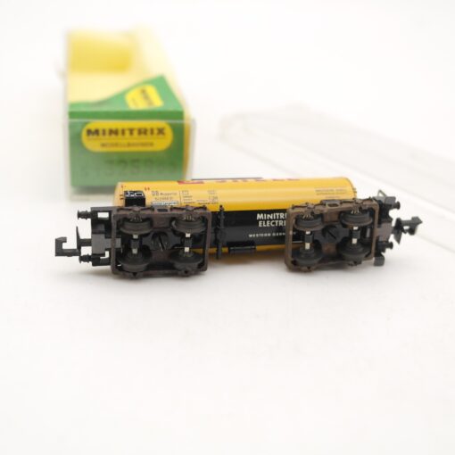 Minitrix Electric N Kesselwagen Shell der DB in EVP RR2095 – Bild 4
